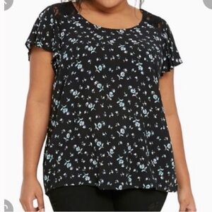 Torrid Black and Blue Floral Lace Keyhole Back Top 1x EUC
